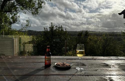 Bethania House | Coed Y Ddraig - themed 3 bedroom cottage, with bar & pool table