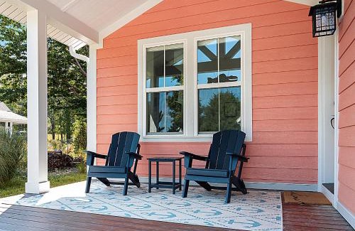 Empire House | Coho Cottage, Village of Empire MI, Steps from SBD