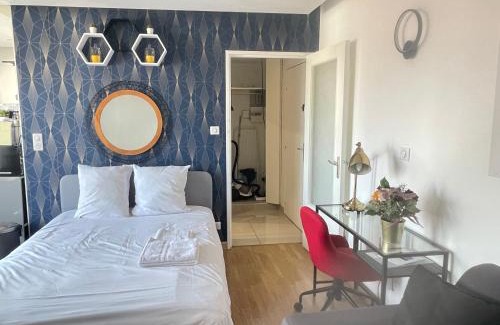 Metz-Centre – Ancienne Ville Apartment | Coislin - Studio 4 Personnes - hyper centre - Balcon privé