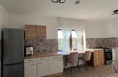 Curatele House | Colț de Apuseni