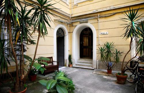 Prati House | Cola di Rienzo Inn