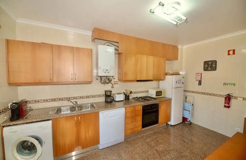 Sao Martinho do Porto Apartment | Collasão - Stunning Duplex with Pool & Sea Views