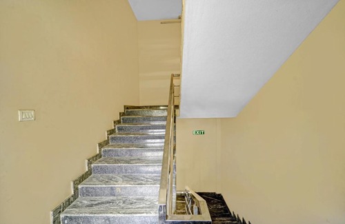 Perumbakkam Hotel | Collection O 85448 INN14 OMR