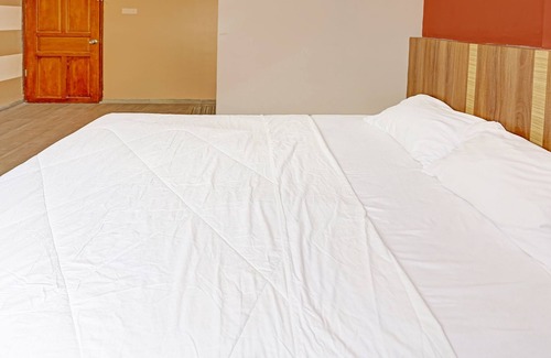 Batam Hotel | Collection O 91533 Get Inn
