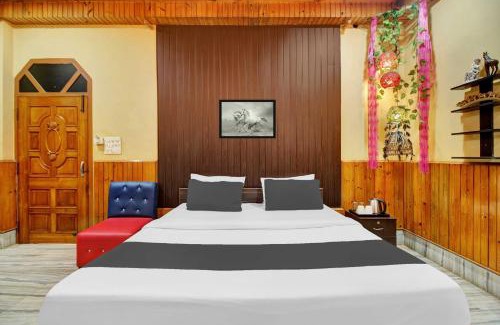 Sualkuchi Hotel | Collection O Gorchuk Guwahati