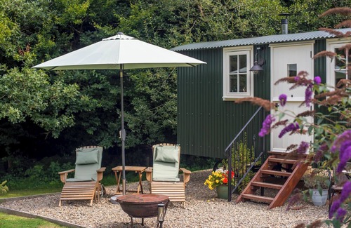 Oakford Cottage | COLLEN, pet friendly, with open fire in Aberaeron