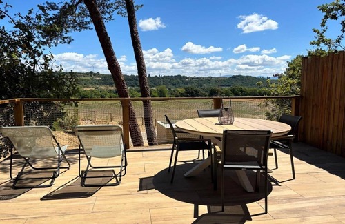 Bathernay House | CollinéA Le Chalet VercoréA