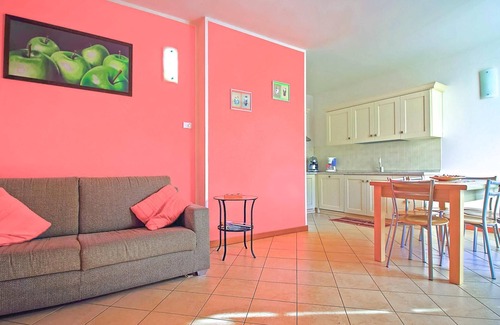 Vercana Apartment | Collina Mela Holiday Apartment with Pool
