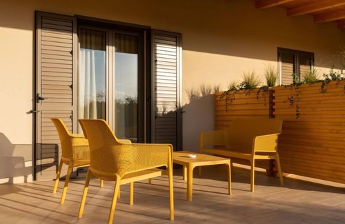 Cologna Spiaggia Apartment | Colline e Mare by Interhome