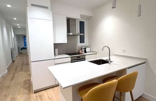 Gros Apartment | Colon Apartment- Zurriola Beach