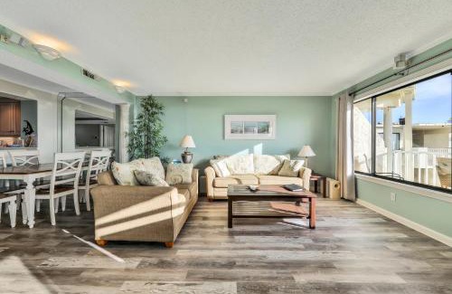 Butler Beach Apartment | Colony Reef Condo Ocean View Dream