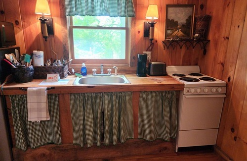 Scaly Mountain Cabin | Colorful Autumn Adventure in the Mountains