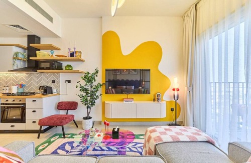 Dubai Apartment | Colorful Retreat: 1BR in Dubai Hills, Next to Mall