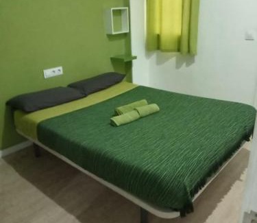 Barrio del Carmen House | Colors Flat & Rooms