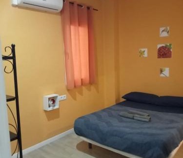 Barrio del Carmen House | Colors Flat & Rooms