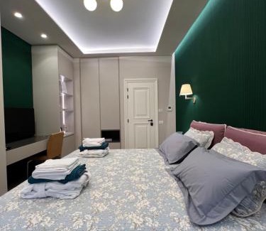 EUR Apartment | Colosseo Quadrato B&B Luxury Rooms