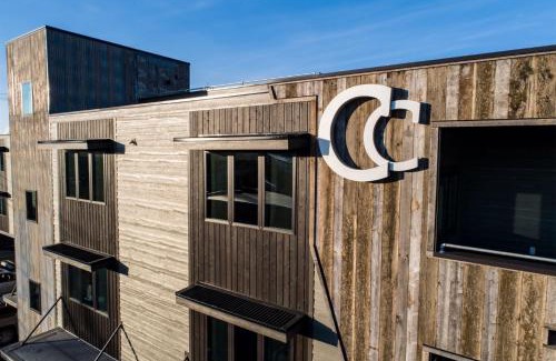 Columbia Falls House | Columbia Crest 301