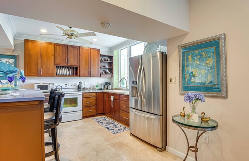 Columbia Apartment | Columbia Lakefront Escape: Serenity Room & Patio