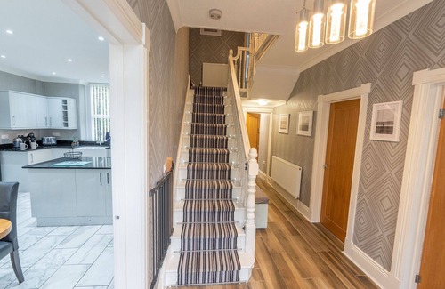 Mortehoe House | Combesgate View - Six Bedroom House, Sleeps 12