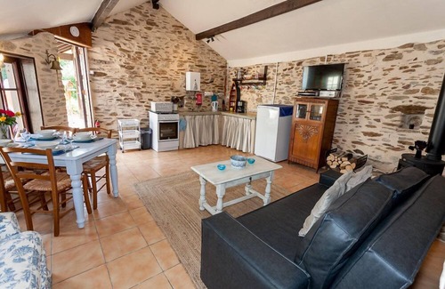 Chalais Cottage | Combined Gites for upto 7 people