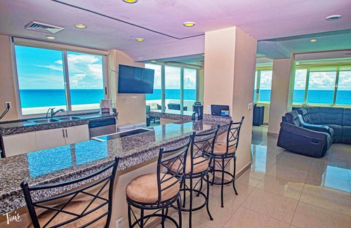 Zona Hotelera Condo | Combo #3120-Tim’s Ocean Condos– Beachfront 11br/9.5bth- Panoramic Stunning View!