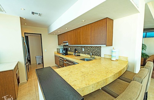 Zona Hotelera Hotel | Combo #3134-Tim’s Ocean Condos– Beachfront Big Private Terraces & Lots of Space!