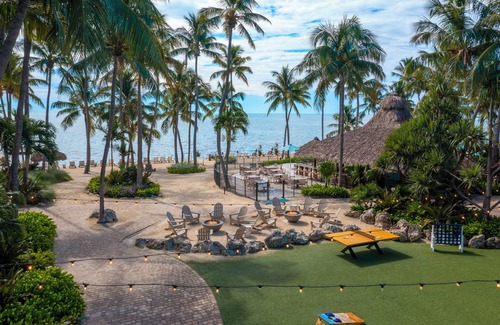 Upper Matecumbe Key Hotel | Come Create Memories w/Fun-filled Adventures at this Paradise! Outdoor Pool!