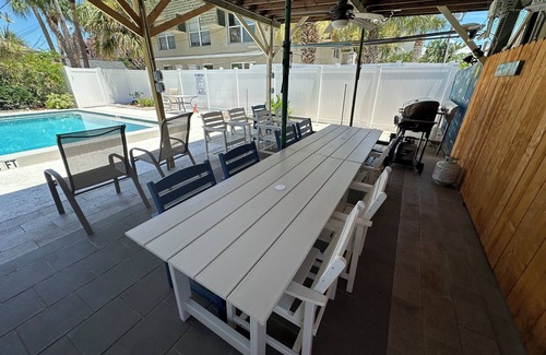 Madeira Beach Cottage | Come enjoy the serenity of Gulf Gardens at Madeira Beach, new renovated unit.