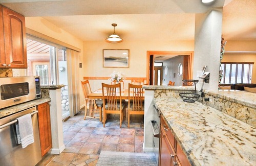 Lower Kingsbury House | Come Enjoy Tranquility In The Forest In Tahoe