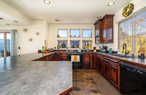 Manson House | Come for the private pool+hot tub, stay for the lake views, Large home, Dogs OK