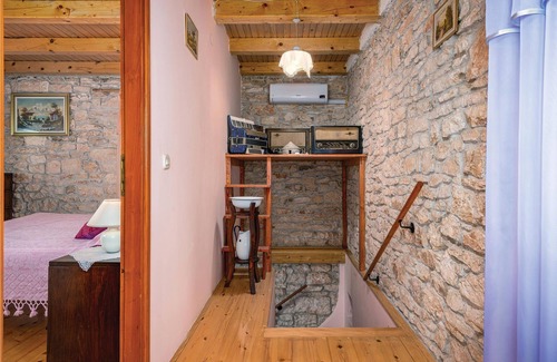 Peresiji House | Come to the countryside of Istria and enjoy a relaxing vacation in a quiet area.