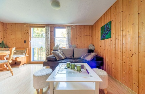 Guentersberge House | Comely Holiday Home in Güntersberge near Forest
