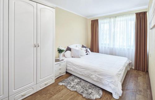 Jurmala Apartment | Comfort 3-Room Apartment with Forest View & 2 Bedrooms