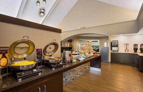 Mount Tabor Apartment | Comfort and Relaxation! 2BR Suites With Kitchen, Free Breakfast, Bring Your Pets