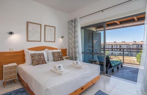 Telheiro Apartment | Comfort and pool at Marina Park #1980