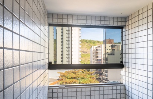Praia do Morro Apartment | Comfort and Sophistication Just Steps From Praia do Morro - DBH