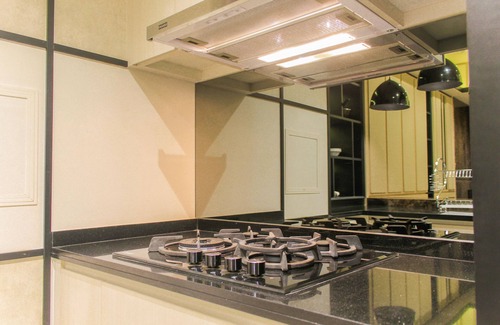 Bumi Serpong Damai Apartment | Comfort And Spacious 3Br At Branz Bsd City Apartment
