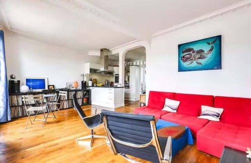 19th Arrondissement Apartment | Comfort and tranquility near the Canal de l’Ourcq