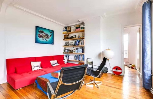 19th Arrondissement Apartment | Comfort and tranquility near the Canal de l’Ourcq