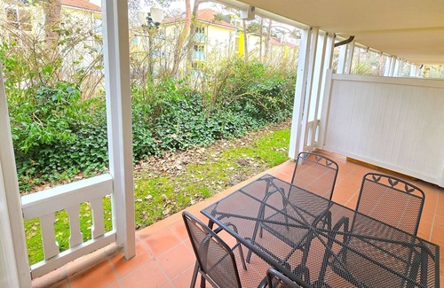 Binz Apartment | Comfort apartment with 1 bedroom and terrace on the first floor