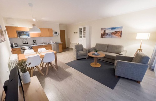 Binz Apartment | Comfort apartment with 1 bedroom and terrace on the first floor
