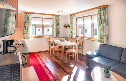 Schroecken Apartment | Comfort apartment Widderstein for 4-5 persons in the hiking and skiing area