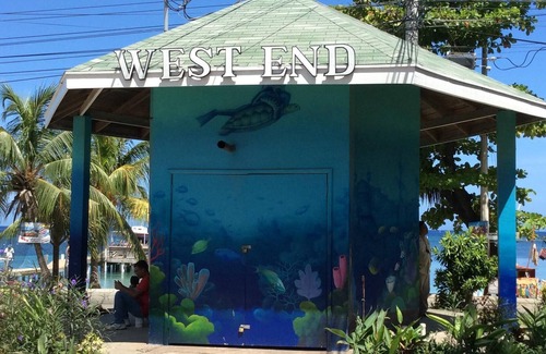 West End Condo | Comfort, convenience, and security just a short walk to all activities.