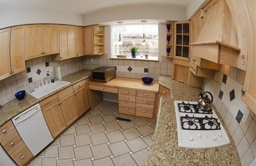 Whittier House | Comfort in the Heart of Boulder, Unit B, dog friendly