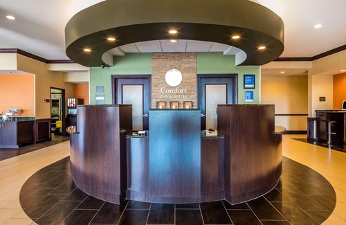 Moore Hotel | Comfort Inn and Suites Moore - Oklahoma City