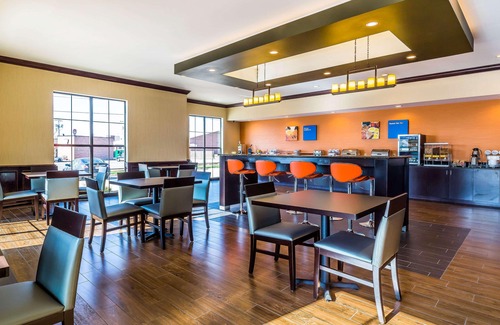 Moore Hotel | Comfort Inn and Suites Moore - Oklahoma City