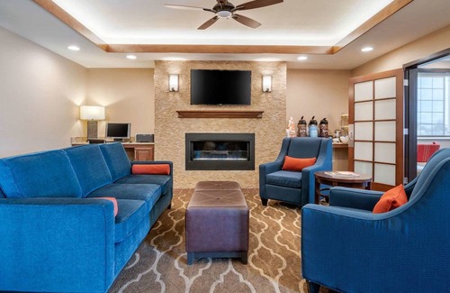 Medford Hotel | Comfort Inn Medford North
