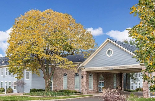 Plainwell Hotel | Comfort Inn Plainwell