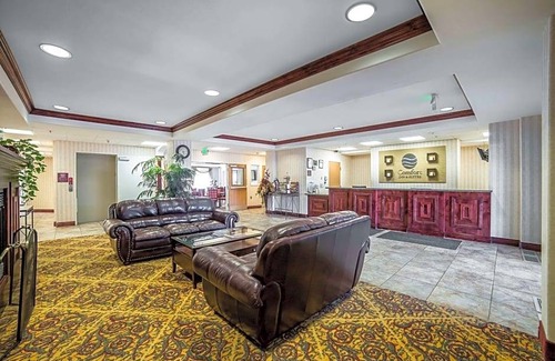 Rock Springs Hotel | Comfort Inn & Suites Rock Springs - Green River