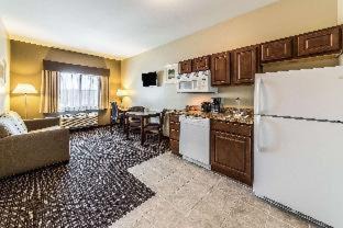 Barnesville Hotel | Comfort Inn & Suites Barnesville - Frackville